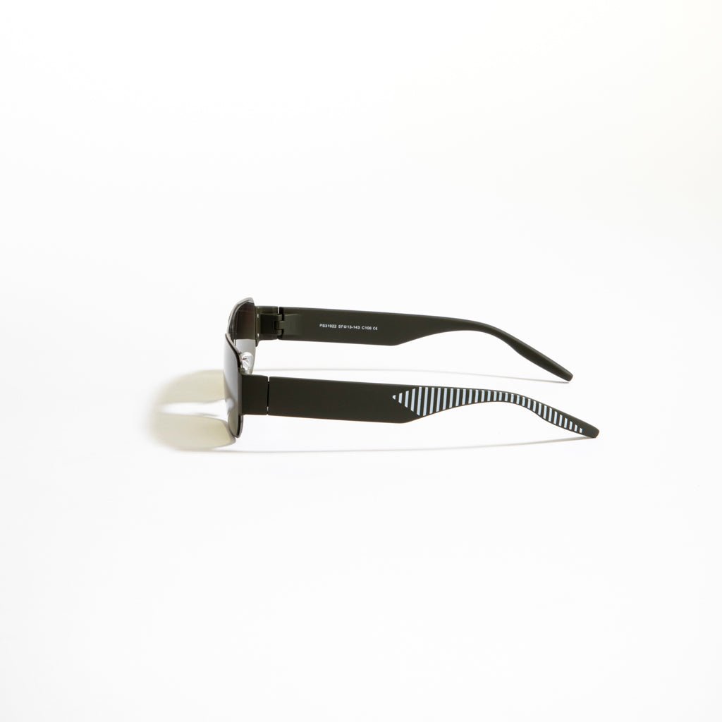 Defender // 003 - Urban Monkey® - PS31922 - C106