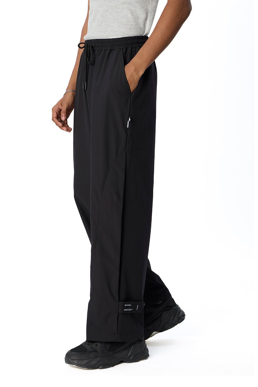 Adjustable Cargo Pants // Black - Urban Monkey® - UM25_CRG04_BLK_S/28