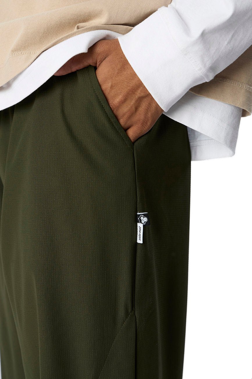 Adjustable Cargo Pants // Green - Urban Monkey® - UM25_CRG04_GRN_S/28
