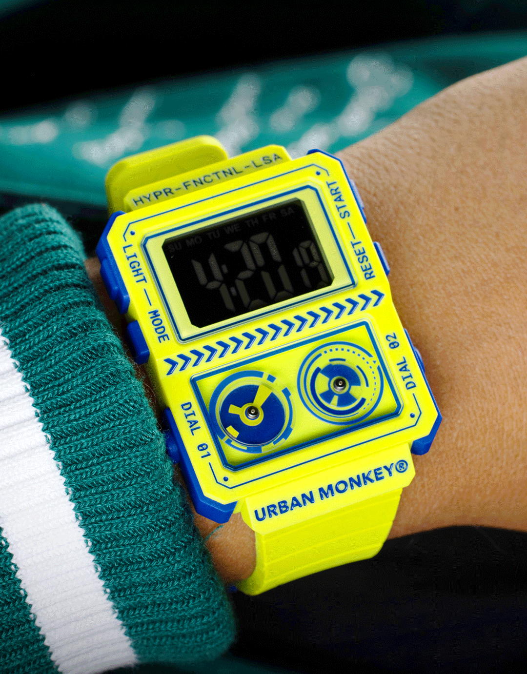 astr0 - Urban Monkey® - astr0