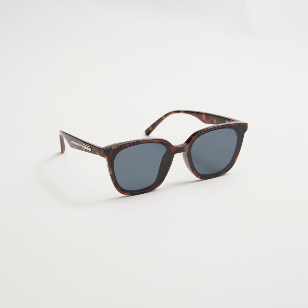 jet lagged // 004 - Urban Monkey® - 58232 - C32