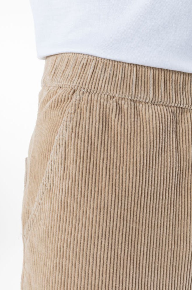Loose Fit Corduroy Trousers // Khaki - Urban Monkey® - UM24A_CORE_PT_B_S