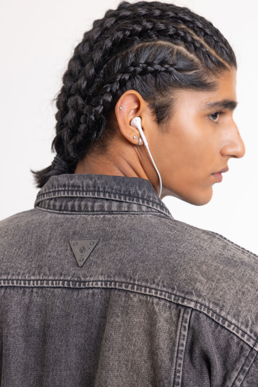 Novocaine // Frayed Hem Denim Jacket - Urban Monkey® - UM24A_DE_002_S