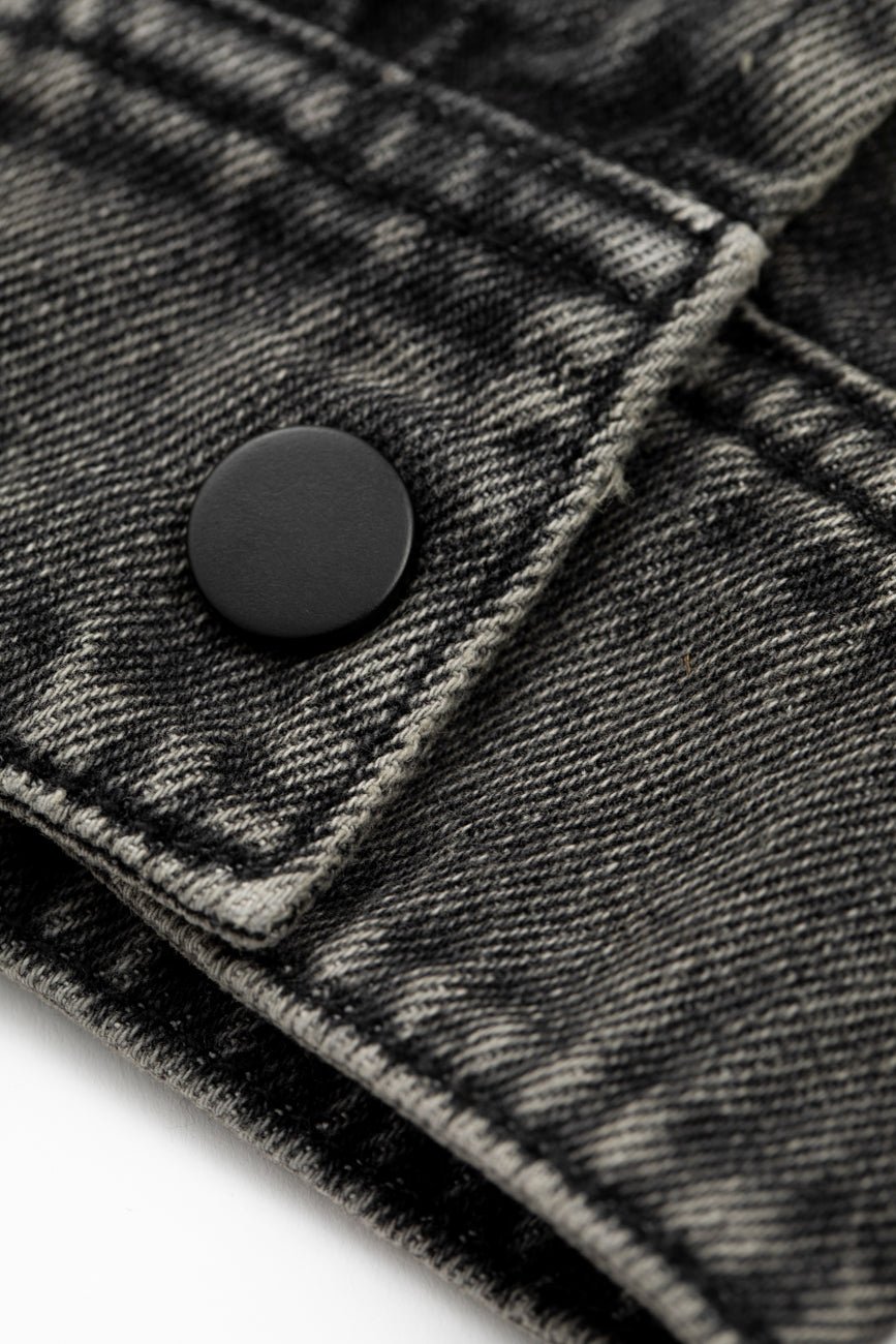 Novocaine // Frayed Hem Denim Jacket - Urban Monkey® - UM24A_DE_002_S
