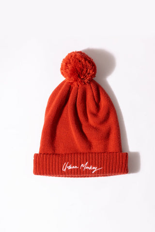 red-beanie-um23smb013-rd-