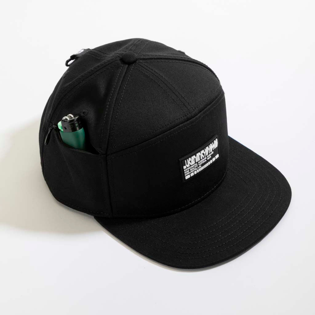 Stash Pocket Snapback // Black - Urban Monkey® - 24S195_BLK