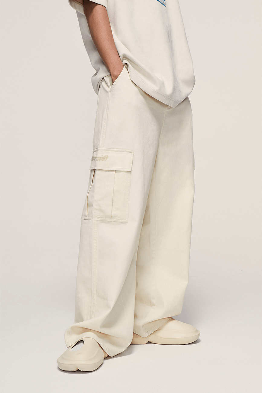 Streetwear Cargo Pants // White - Urban Monkey® - UM23_CRGP003WH_S