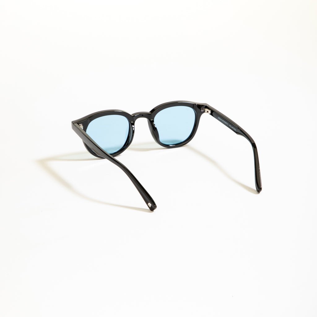 Summer Somewhere // 004 - Urban Monkey® - P8031 - C3