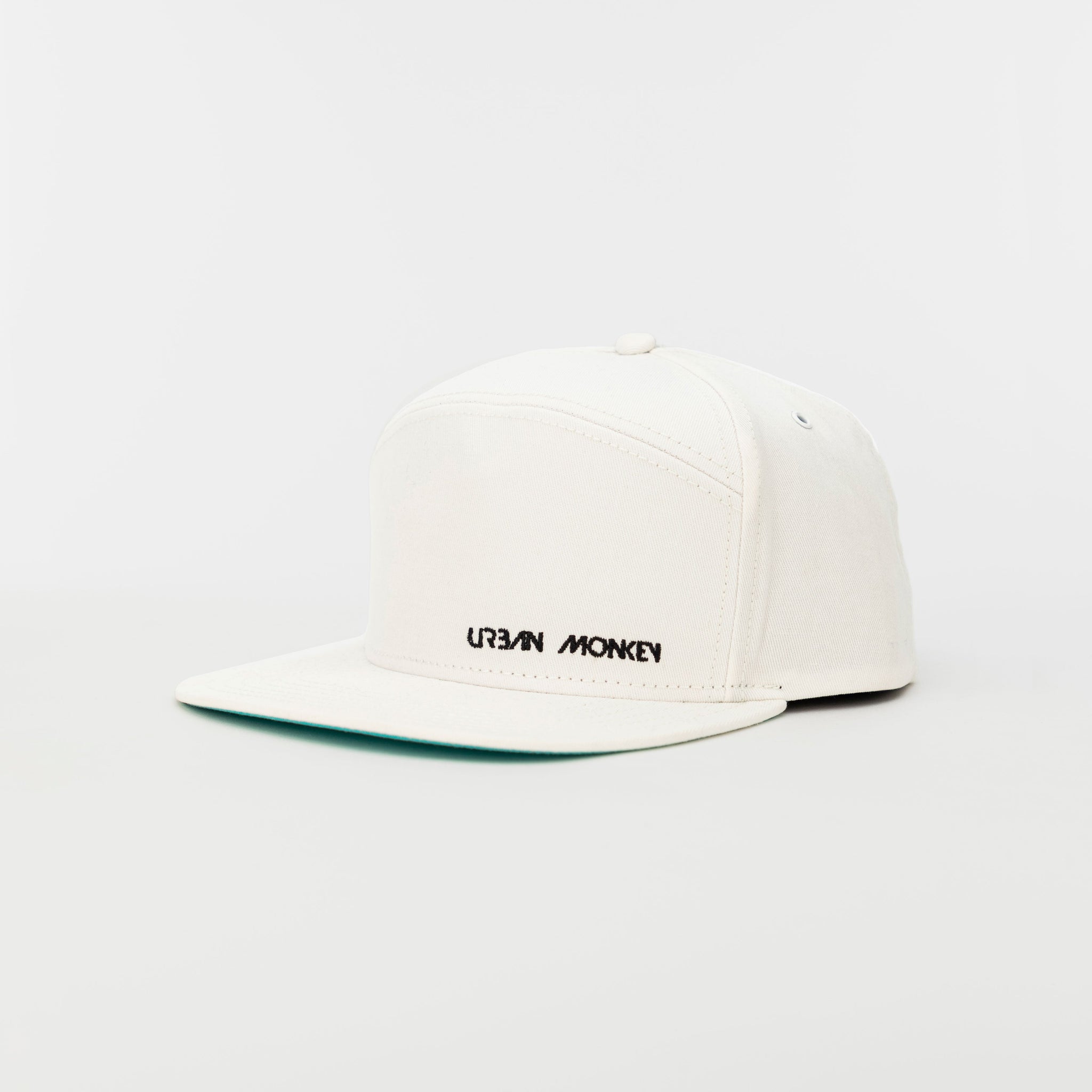 Yacht Life // 001 - Urban Monkey® - UMM0001_Wh