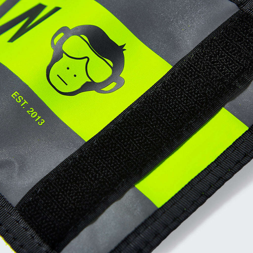 Buy Neon Green & Black Trifold Wallet Online – Urban Monkey®
